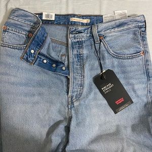 Levi’s Ribcage Straight Ankle